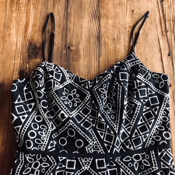 Banana Republic spaghetti strap dress - Picture 2 of 5